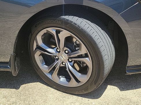 Used 2024 Honda Accord EX-L image 31