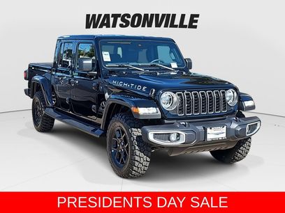 New 2025 Jeep Gladiator Willys