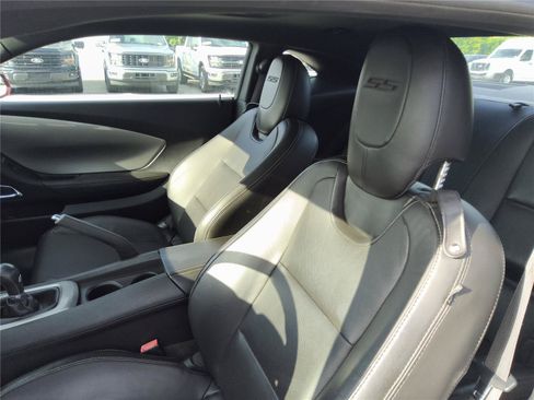 Used 2014 Chevrolet Camaro SS w/ RS Package RWD image 19