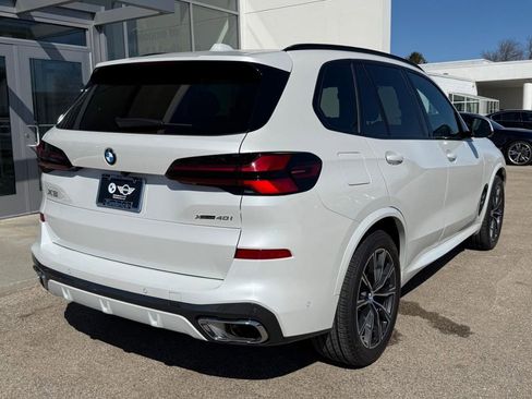 Used 2026 BMW X5 xDrive40i w/ M Sport Package AWD/4WD image 3