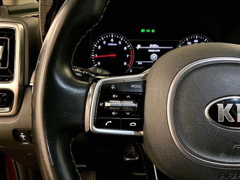 Used 2021 Kia Sorento SX AWD/4WD image 18