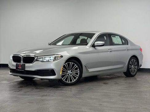 Used 2019 BMW 530i xDrive w/ Convenience Package AWD/4WD image 1