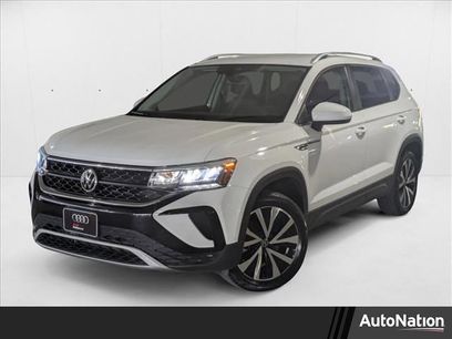 Used 2022 Volkswagen Taos SE w/ IQ.Drive SE Package