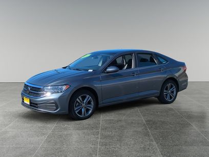 Used 2024 Volkswagen Jetta SE