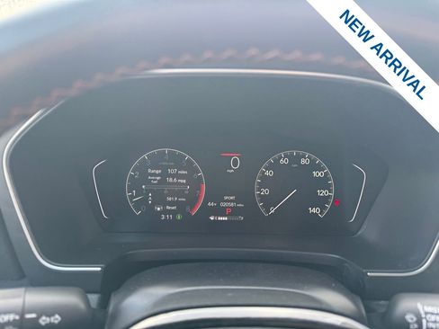 Used 2025 Honda Pilot Sport image 24