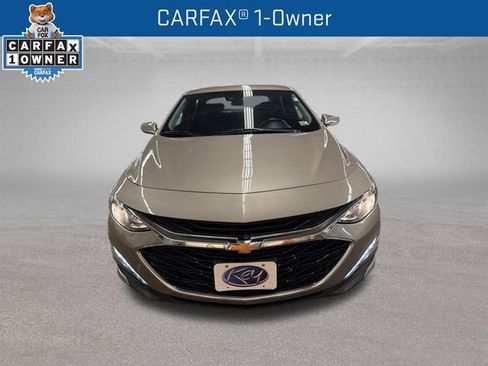 Used 2023 Chevrolet Malibu LT FWD image 2