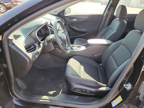 Used 2022 Chevrolet Malibu LT image 11