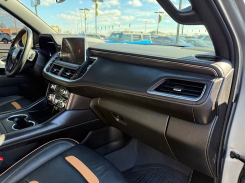 Used 2023 GMC Yukon AT4 w/ AT4 Premium Plus Package image 12