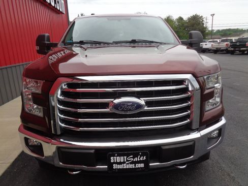 Used 2017 Ford F150 XLT w/ Equipment Group 302A Luxury AWD/4WD image 12