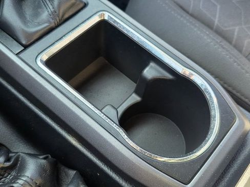 Used 2019 Toyota Tacoma TRD Sport image 34