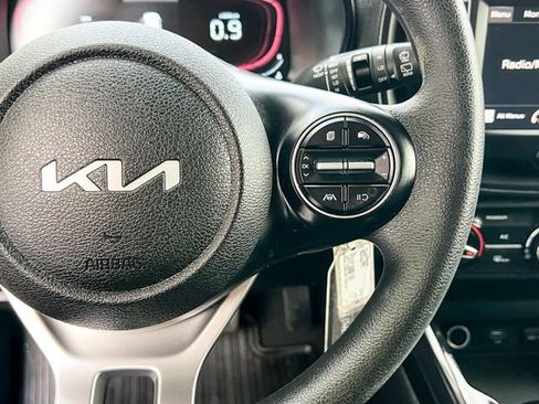 Certified 2023 Kia Soul LX w/ LX Technology Package image 22