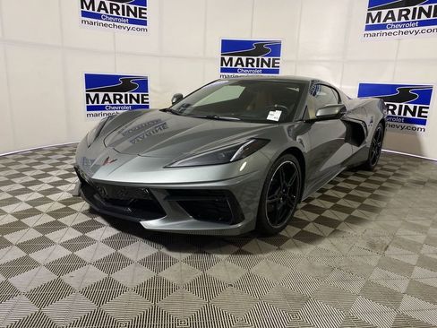 Used 2022 Chevrolet Corvette Stingray Preferred Cpe w/ Battery Protection Package RWD image 11