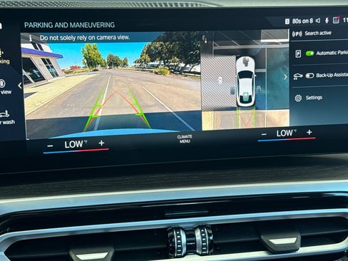 Used 2023 BMW i4 eDrive40 RWD image 25