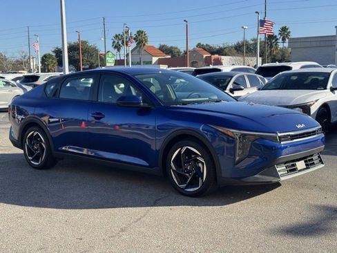 Certified 2025 Kia K4 EX image 4