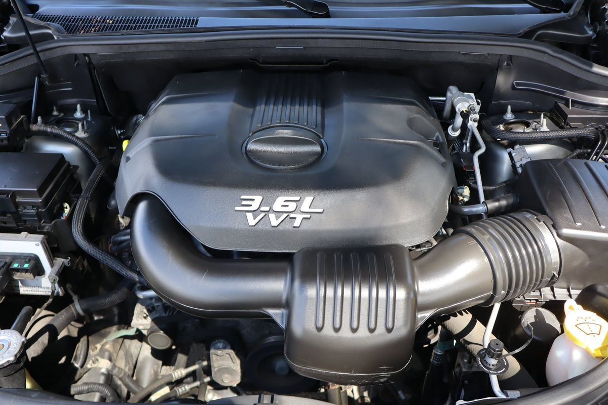Used 2012 Jeep Grand Cherokee Laredo AWD/4WD image 39