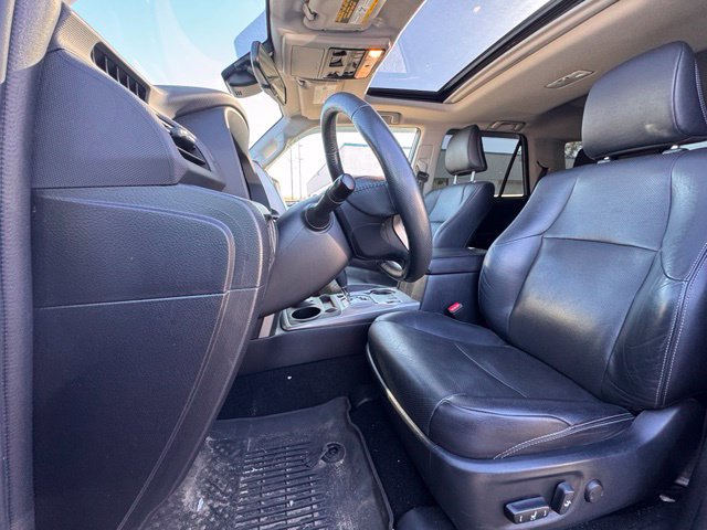 Used 2022 Toyota 4Runner Limited AWD/4WD image 13