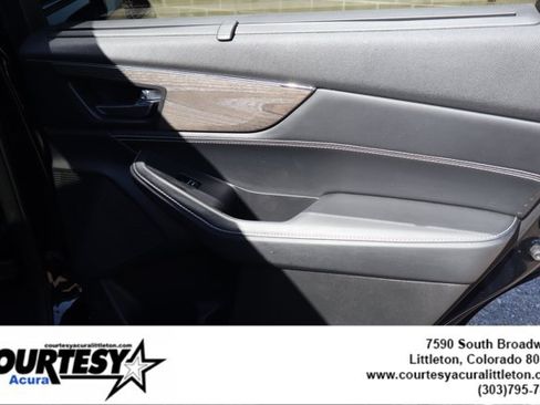 Used 2023 Acura MDX w/ Advance Package AWD/4WD image 32