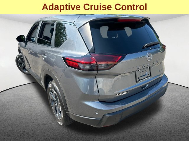Used 2025 Nissan Rogue SV AWD/4WD image 7