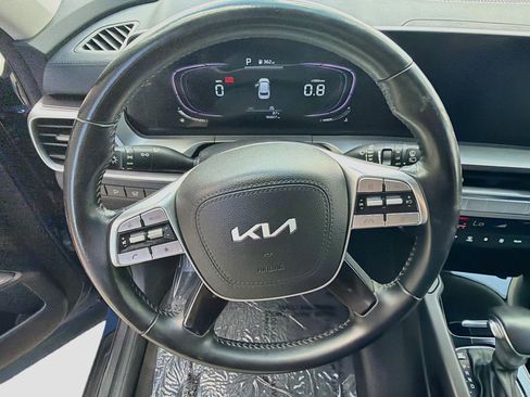 Used 2025 Kia Telluride S AWD/4WD image 18