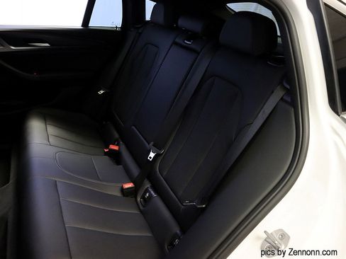 Certified 2024 BMW X4 xDrive30i image 12