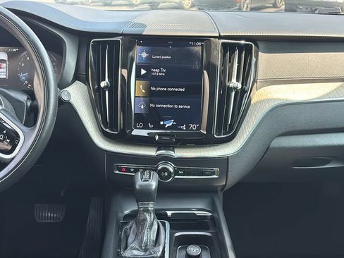 Used 2021 Volvo XC60 T5 Inscription AWD/4WD image 6