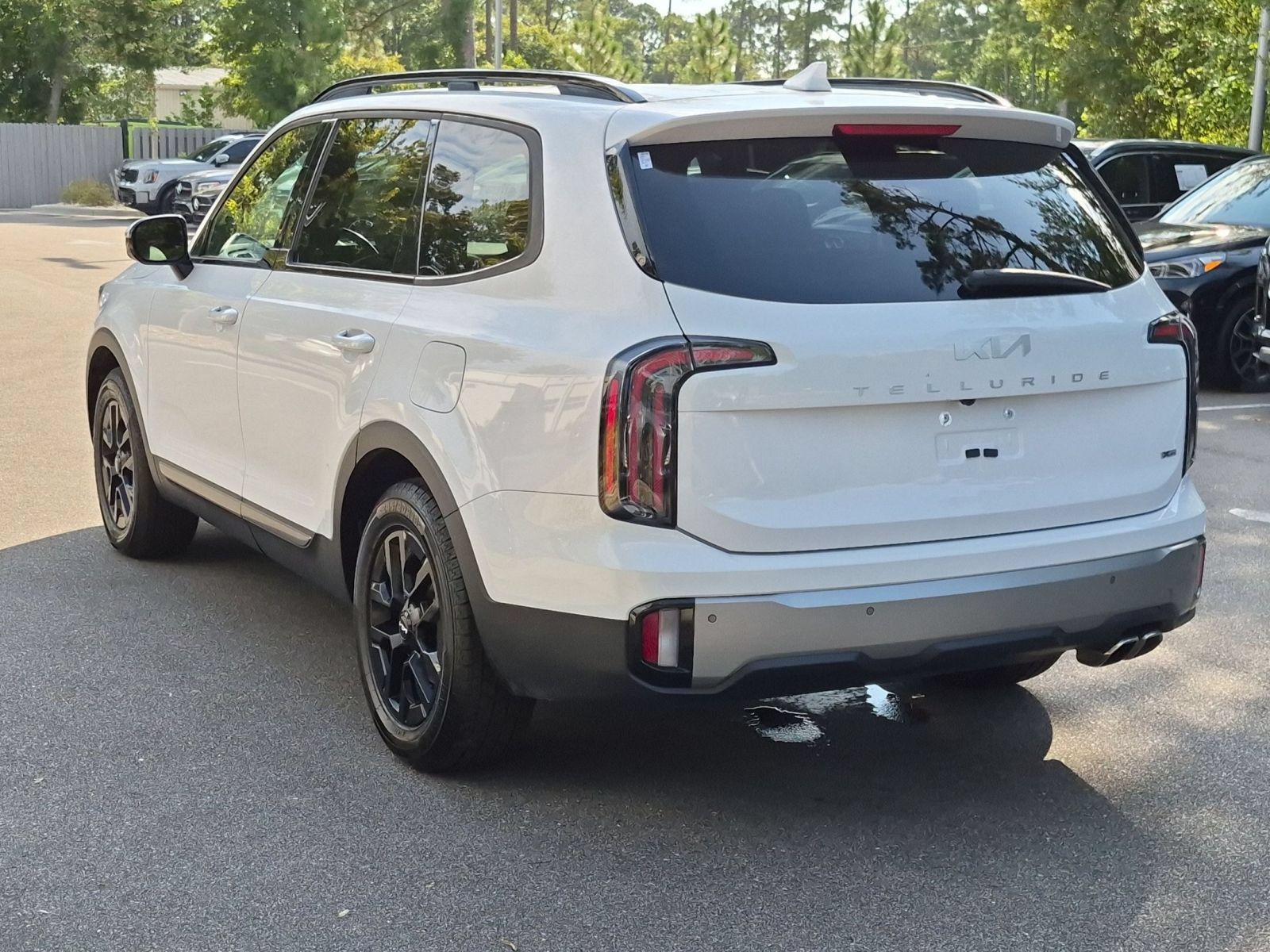 Used 2023 Kia Telluride SX X-Pro AWD/4WD image 5