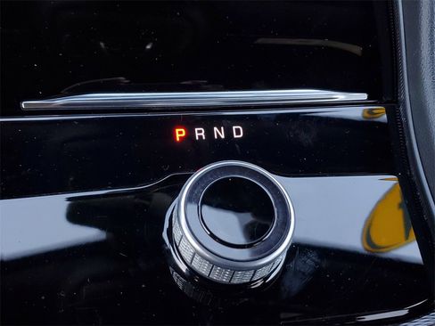 Used 2024 Jeep Grand Cherokee Altitude image 29