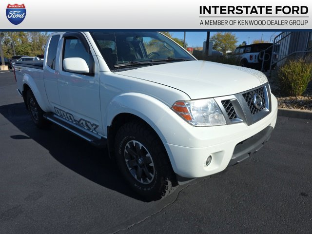 Used 2014 Nissan Frontier PRO-4X w/ Pro-4x Graphics Package AWD/4WD image 1