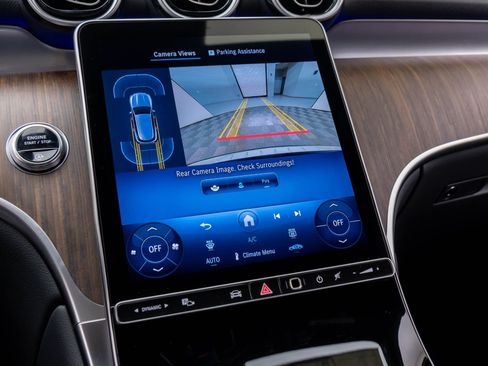 New 2025 Mercedes-Benz GLC 300 4MATIC image 24