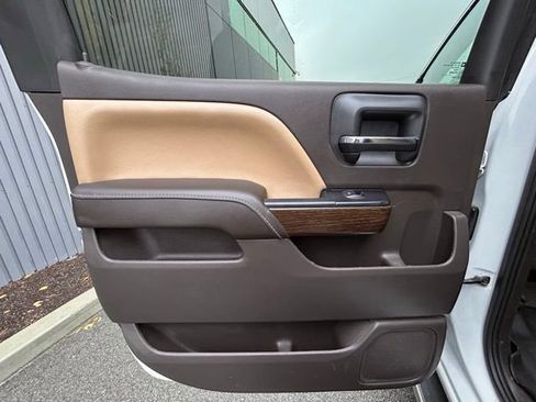 Used 2017 GMC Sierra 1500 Denali image 42