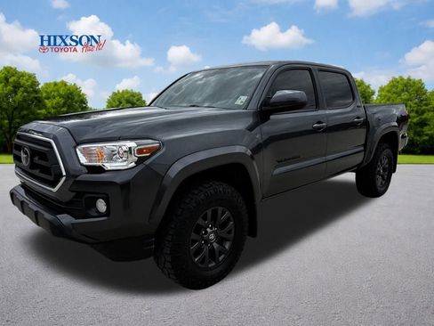 Used 2023 Toyota Tacoma SR5 image 3