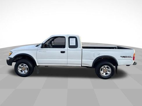 Used 2000 Toyota Tacoma PreRunner RWD image 4