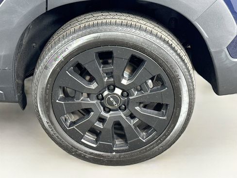 Used 2023 Honda Passport EX-L image 9