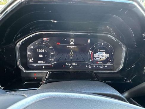 Used 2025 GMC Sierra 1500 SLT image 26