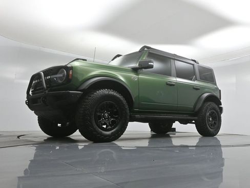 Certified 2022 Ford Bronco Wildtrak AWD/4WD image 44