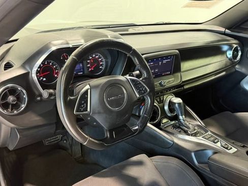 Used 2020 Chevrolet Camaro LT RWD image 12