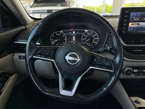 Used 2023 Nissan Altima 2.5 SL FWD image 19