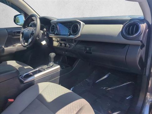 Certified 2022 Toyota Tacoma SR5 RWD image 27