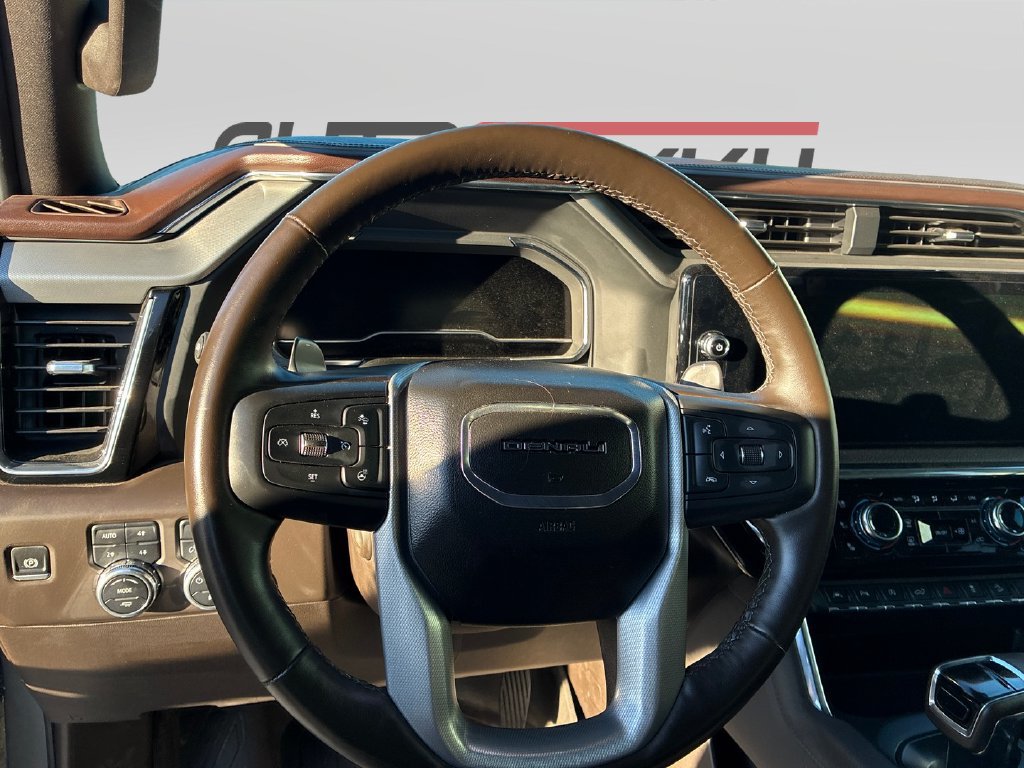 Used 2024 GMC Sierra 1500 Denali AWD/4WD image 12