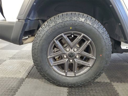 Used 2024 Jeep Wrangler Sport S image 7