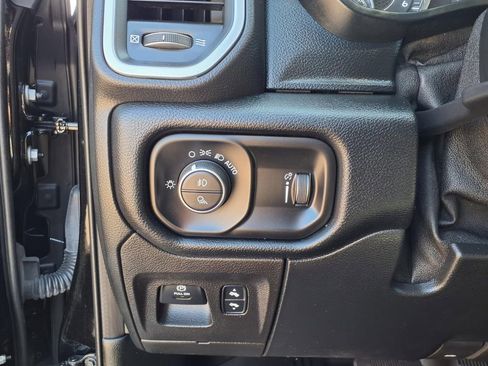 Certified 2021 RAM 1500 Big Horn AWD/4WD image 13