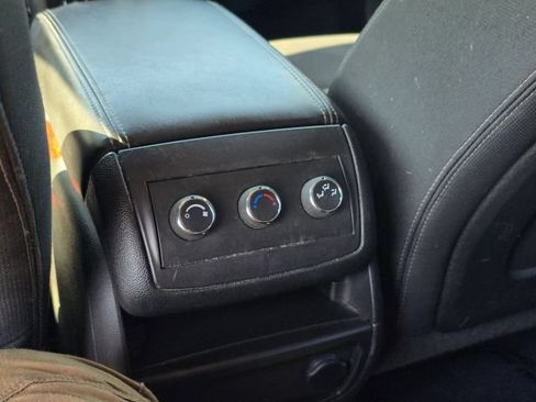 Used 2014 Chevrolet Traverse LT w/ All-Star Edition FWD image 30
