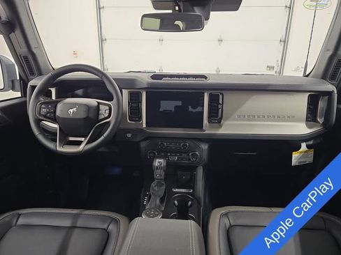 New 2026 Ford Bronco Outer Banks w/ Sasquatch Package AWD/4WD image 15
