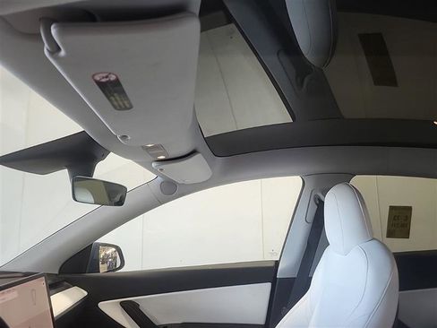 Used 2020 Tesla Model Y Long Range AWD/4WD image 7