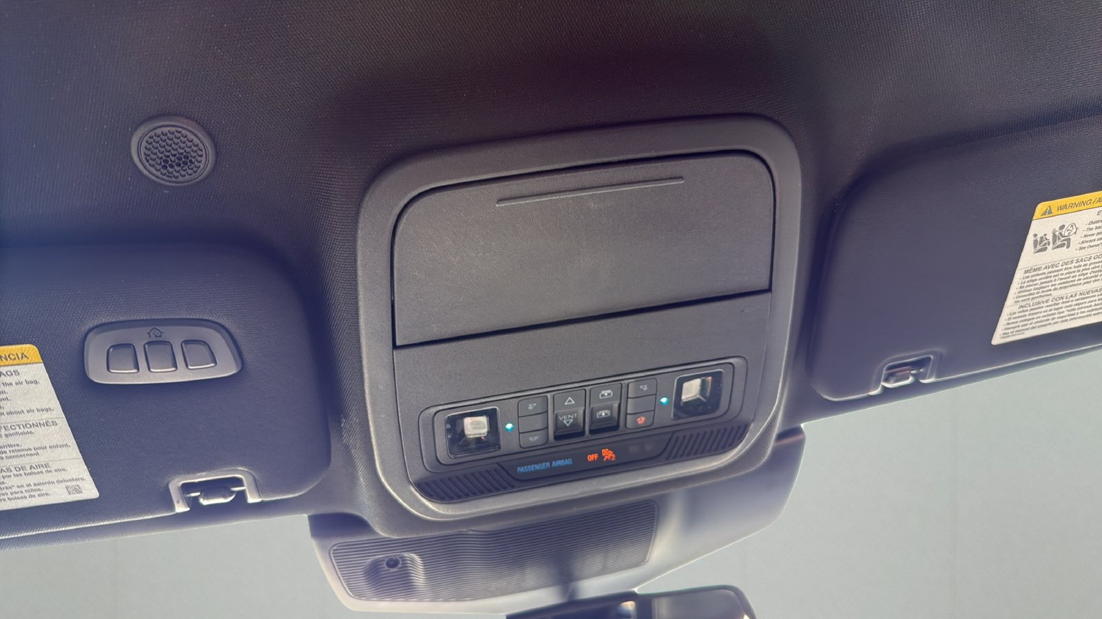 Used 2023 Ford Explorer ST w/ Equipment Group 401A AWD/4WD image 22