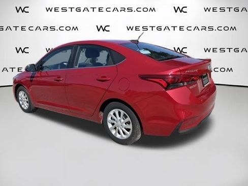 Used 2022 Hyundai Accent SEL FWD image 10