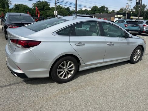 Used 2018 Hyundai Sonata SE FWD image 6