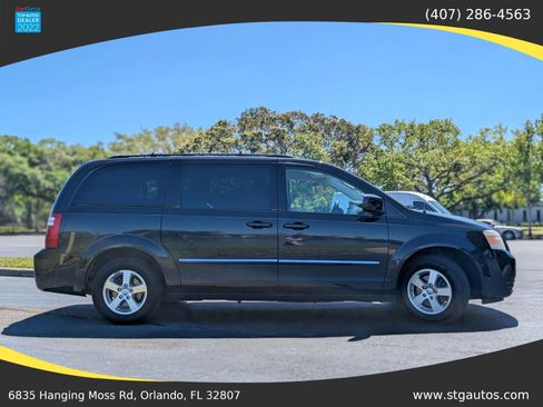Used 2009 Dodge Grand Caravan SXT FWD image 6