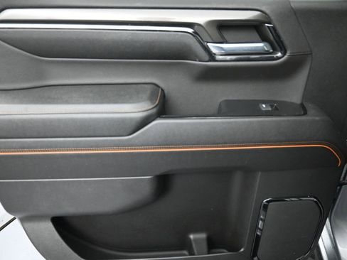 Used 2023 GMC Sierra 1500 AT4 w/ Technology Package image 23