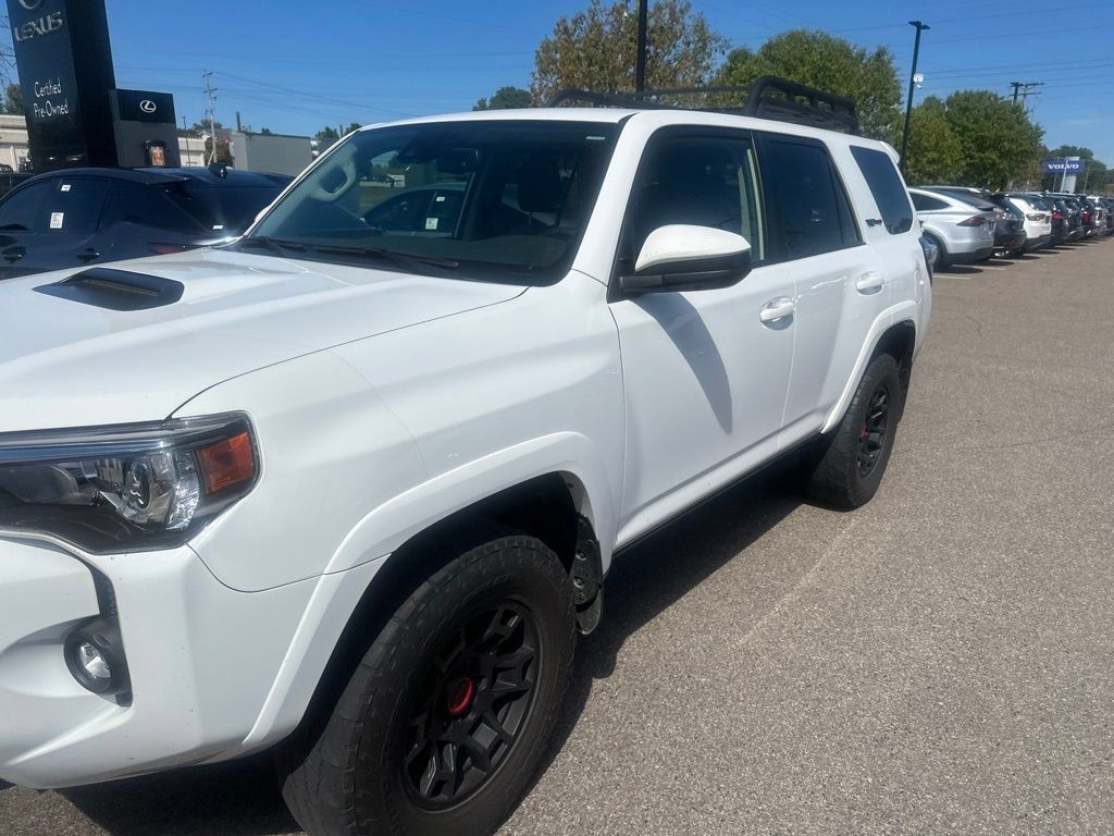 Used 2022 Toyota 4Runner TRD Pro AWD/4WD image 8